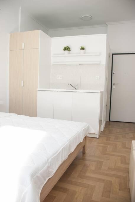 Eclectic Design #01 In Aristotelous
